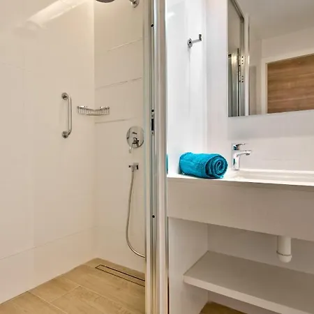 Appartement Spinola Park - The Duplex San Ġiljan
